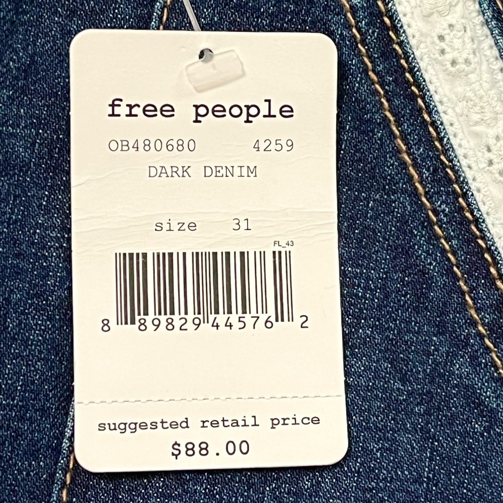 Free People New with Tags denim shorts - Picture 3 of 5